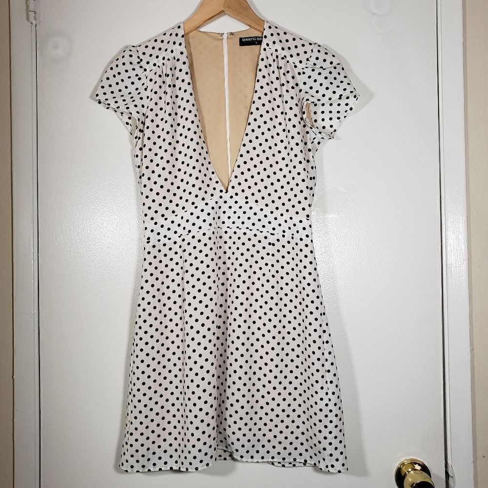 Endless Summer V Neck Lined Short Sleeve Mini Dress Size S